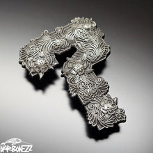 Load image into Gallery viewer, Fanfarra Pin